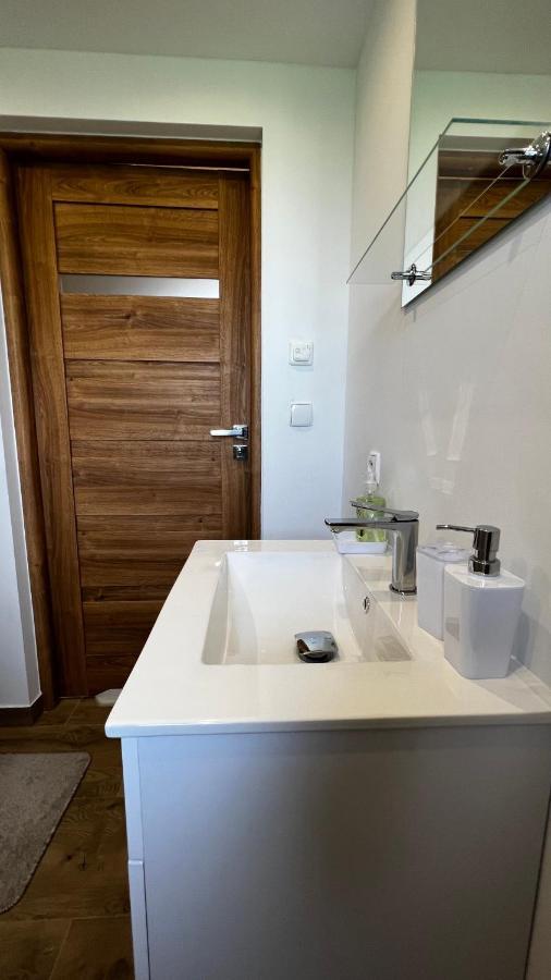 Styry Pory Roku Appartement Groń Buitenkant foto